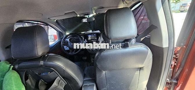 VinFast Fadil 2020 Cam đỏ