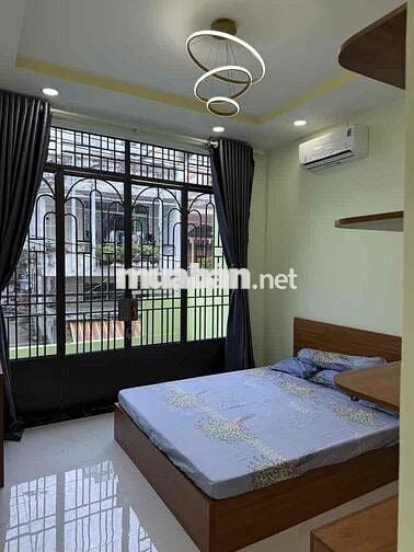 Bán Nhà Lô góc Trịnh Đình Trọng, hẻm xe tải, 70m², 2 tầng, full nội th