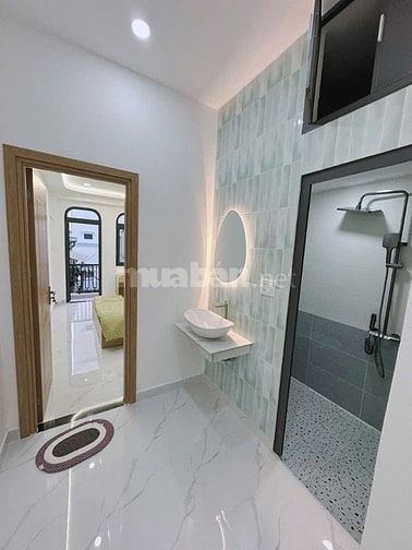 Ngã Tư Hàng Xanh Bình Thạnh 3Tầng Đúc Không Lộ Giới Hẻm 4m 45m2 6.xTỷ