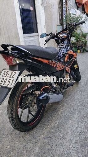 Suzuki Raider Đen cam