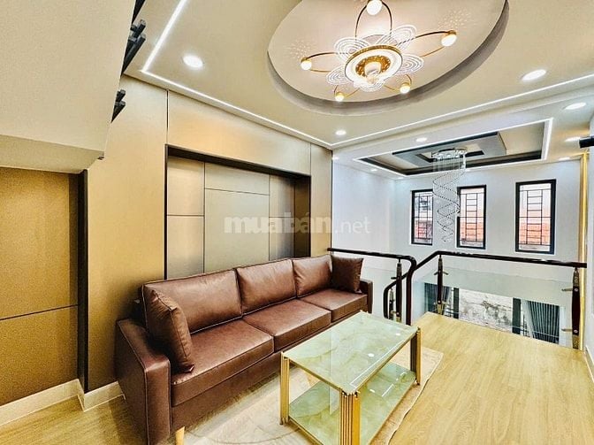 Bán nhà sát mặt tiền đẹp lung linh Thích Quảng Đức p5 Phú Nhuận 