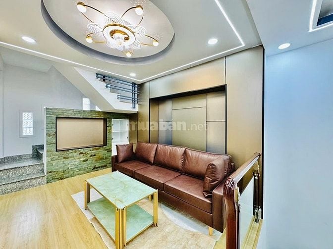 Bán nhà sát mặt tiền đẹp lung linh Thích Quảng Đức p5 Phú Nhuận 