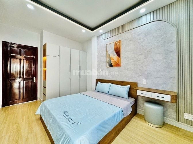 Bán nhà sát mặt tiền đẹp lung linh Thích Quảng Đức p5 Phú Nhuận 