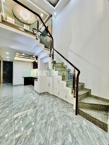 Bán nhà sát mặt tiền đẹp lung linh Thích Quảng Đức p5 Phú Nhuận 