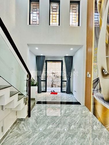 Bán nhà sát mặt tiền đẹp lung linh Thích Quảng Đức p5 Phú Nhuận 