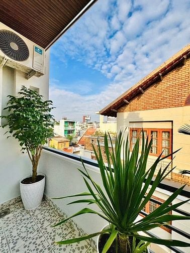 Bán nhà sát mặt tiền đẹp lung linh Thích Quảng Đức p5 Phú Nhuận 