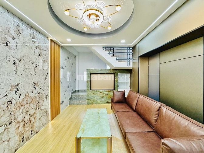 Bán nhà sát mặt tiền đẹp lung linh Thích Quảng Đức p5 Phú Nhuận 