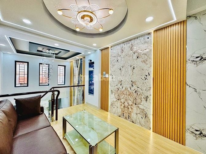 Bán nhà sát mặt tiền đẹp lung linh Thích Quảng Đức p5 Phú Nhuận 