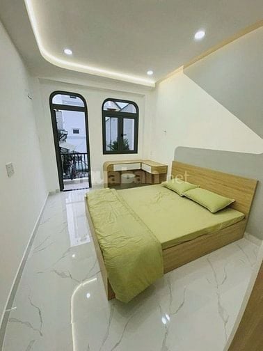 Ngã Tư Hàng Xanh Bình Thạnh 3Tầng Đúc Không Lộ Giới Hẻm 4m 45m2 6.xTỷ