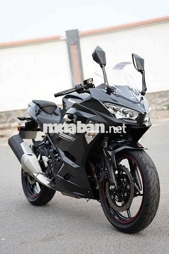 💕☺️ KAWASAKI NINJA 400 2023 ODO9K 1 CHỦ , SIU RẺ