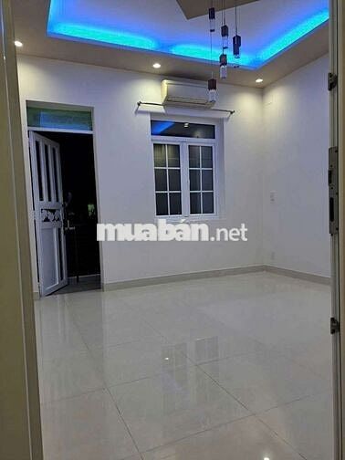 CHO THUÊ NHÀ HẺM 434 PHẠM VĂN CHIÊU P9 2PN 2WC NHÀ MỚI KEN