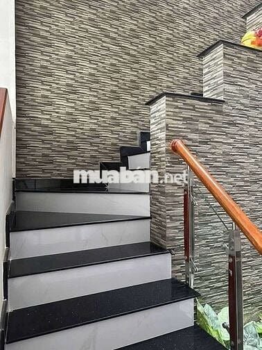 VỊ TRÍ CỰC ĐẸP - NHÀ 2 LẦU KDC 148 ĐƯỜNG 3/2