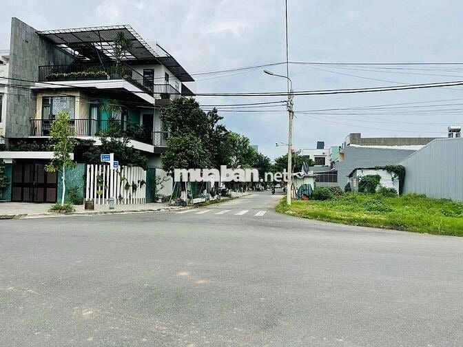 Hàng đẹp - Chắc chủ - Vị trí gần Trung Tâm Aeon Mall Hòa Xuân