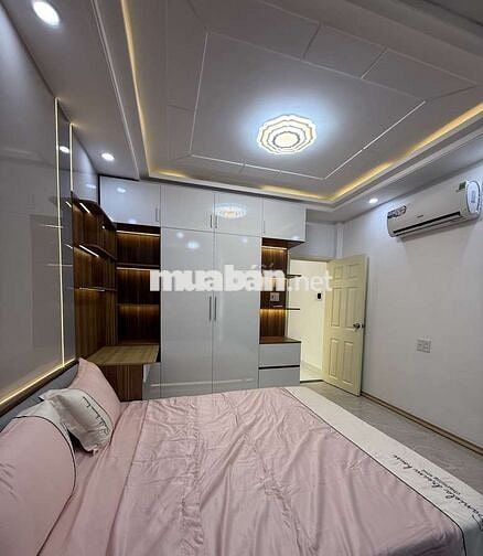 Hẻm xe hơi, Nguyễn Duy Cung, 40m, 2 tầng, giá 4 tỷ 95