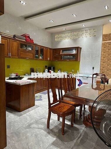 VỊ TRÍ CỰC ĐẸP - NHÀ 2 LẦU KDC 148 ĐƯỜNG 3/2