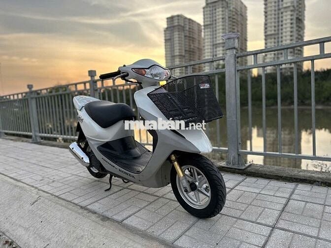 Honda Dio Z4 FI 50cc Trắng