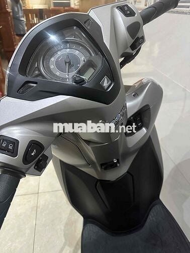 xe nhà it sử dụng