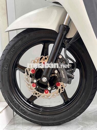 Honda SH150 2014 Độ Full Ý Trắng