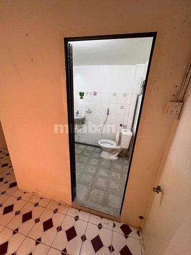 Nhà hẻm 4m – Ba Tháng Hai, Quận 10. DT đất 50m. (3,5m x 13,5m)  6.X tỷ