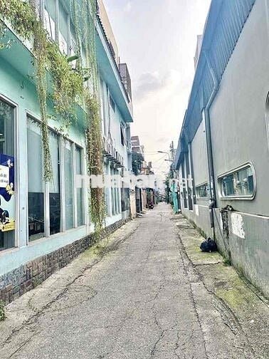 Hot, Bán gấp nhà riêng Thoại Ngọc Hầu,Tân Phú,65m2,3 tầng,hẻm xe hơi,9