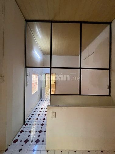 Nhà hẻm 4m – Ba Tháng Hai, Quận 10. DT đất 50m. (3,5m x 13,5m)  6.X tỷ