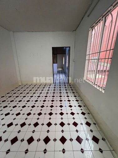 Nhà hẻm 4m – Ba Tháng Hai, Quận 10. DT đất 50m. (3,5m x 13,5m)  6.X tỷ