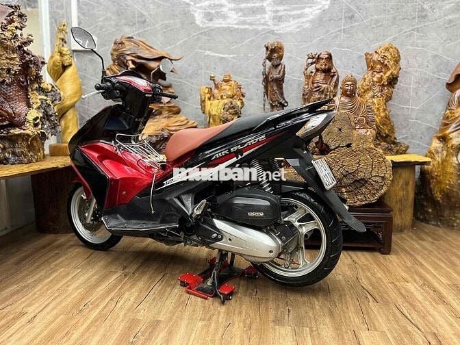 👉Airblade dàn áo sạch sẽ, máy móc bao êm