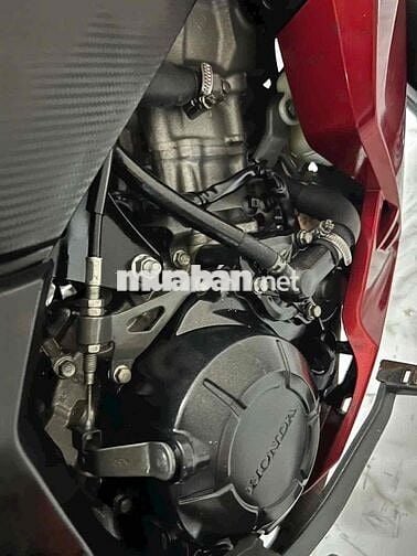 cần bán xe whiner 2017 xe nguyên rin