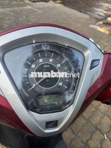 Honda Lead 2021 màu đỏ, xe đẹp, cốp rộng, mới 90%