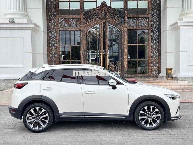 Mazda CX-3 2022 Luxury 1.5 AT - 25678 km