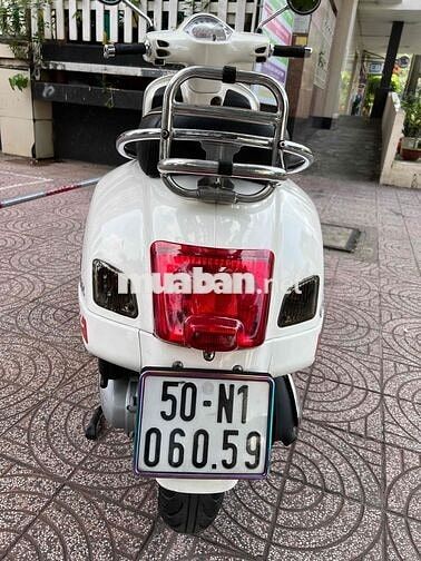 Piaggio Vespa GTS Super 125 i.e. 2016 Trắng