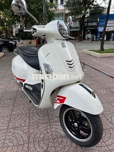 Piaggio Vespa GTS Super 125 i.e. 2016 Trắng