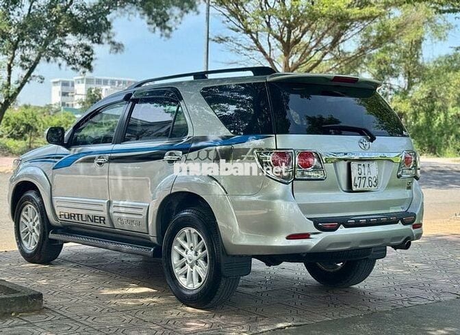 Fortuner 2013 2.7V 4x4 AT - 50k km siêu phẩm 1 chủ