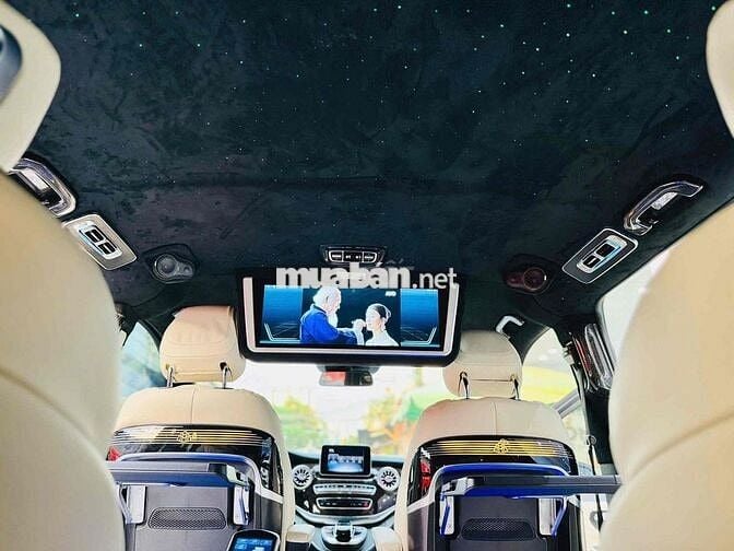 Mercedes-Benz V220 2016 Đen