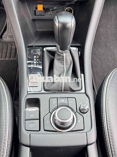 Mazda CX-3 2022 Luxury 1.5 AT - 25678 km