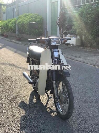 Honda Dream thái 1997 zin nguyên chiếc mới 90%