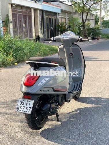 Piaggio Vespa Primavera 2015 Xám Lambo