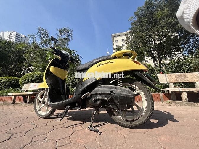 Yamaha Mio Classico màu vàng