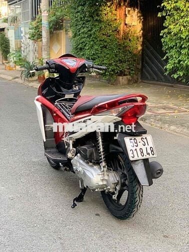 Honda Airblade 110 Fi 2011  Trắng đỏ đen mới 98%