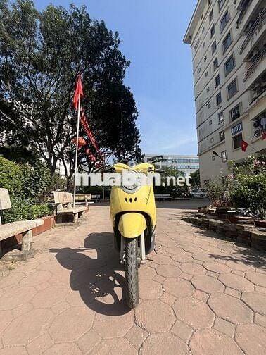 Yamaha Mio Classico màu vàng