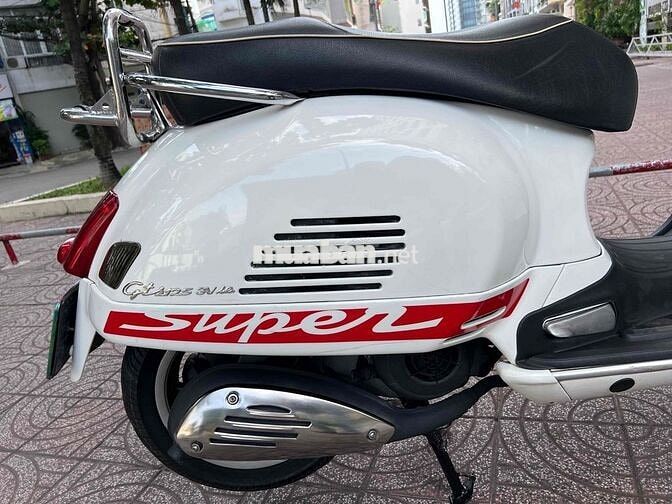 Piaggio Vespa GTS Super 125 i.e. 2016 Trắng