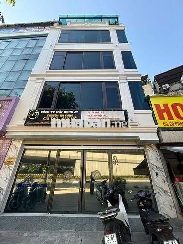 Bán nhà mặt phố Phạm Văn Đồng - mặt tiền 7m - 5.5 tầng thang máy