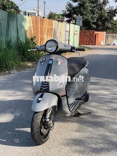 Piaggio Vespa Primavera 2015 Xám Lambo