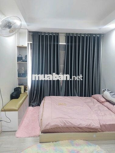 Chung cư Cộng Hoà Garden, P.12, TB: 50m2, đầy đủ NT, 1p ngủ, 10tr5/th.