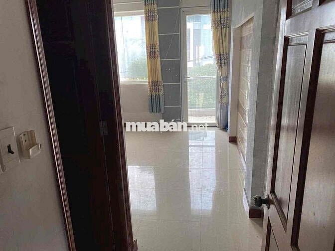 cho thuê nhà 549/ lê văn thọ p14 (4x16) lửg , 3 lầu , 5pn , 6wc