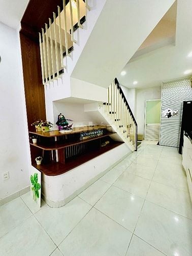 Bán nhà 408/6/15A Chu Văn An P12 BT chính chủ