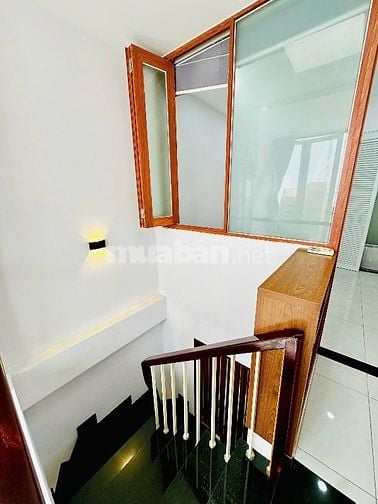 Bán nhà 408/6/15A Chu Văn An P12 BT chính chủ