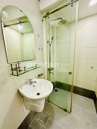 Bán nhà 408/6/15A Chu Văn An P12 BT chính chủ