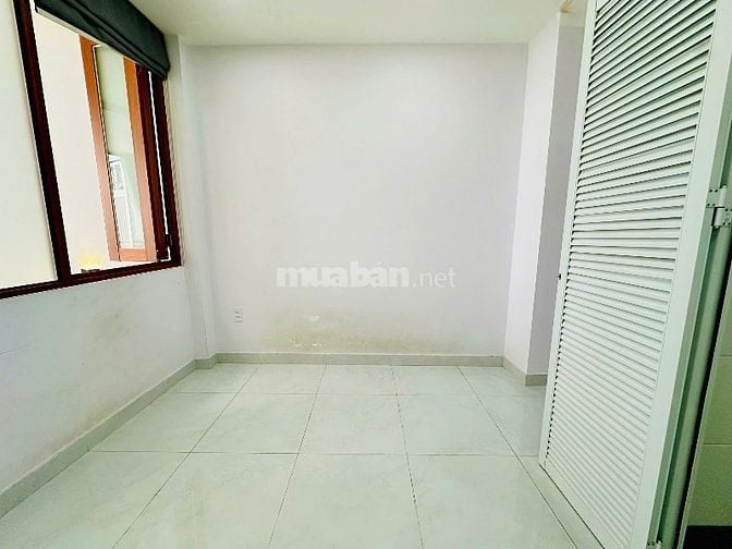 Bán nhà 408/6/15A Chu Văn An P12 BT chính chủ