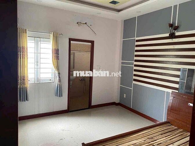 cho thuê nhà 549/ lê văn thọ p14 (4x16) lửg , 3 lầu , 5pn , 6wc